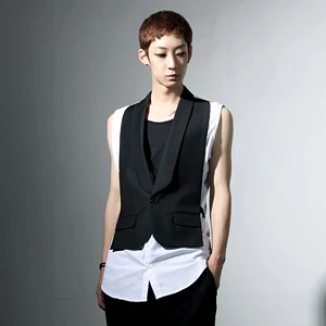 Годишният корейски модерен стил, индивидуален черно-бял разход жилетка, Мъжки модерен костюм с яка, оборудвана тънка жилетка