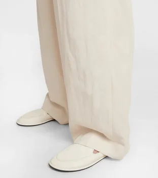 The * ow/ обувки от мека кожа; джапанки във френски стил в стил ретро; удобни дамски обувки на плоска подметка с кръгла пръсти;