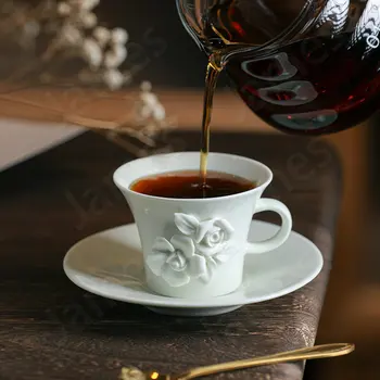Серия кафеени чаши с релефна, керамични елегантни френски чаши за кафе, Ретро следобеден чай с долната плоча, чаши за Кафе, Комплекти чаени чаши