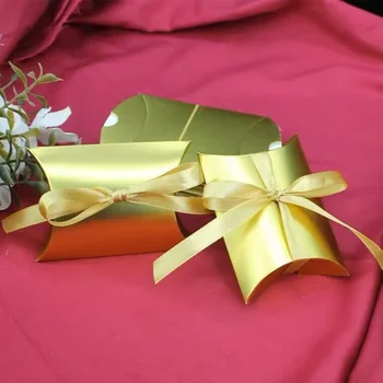 Златна Сребърна хартиена кутия за бонбони, Кутии за възглавници, подаръчни комплекти, сватбени сувенири, сахарница, декор за парти в чест на рождения ден, Аксесоари за декорация сватба